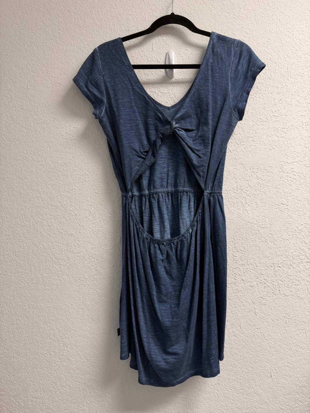RVCA Blue Twist-Front Cutout Dress L